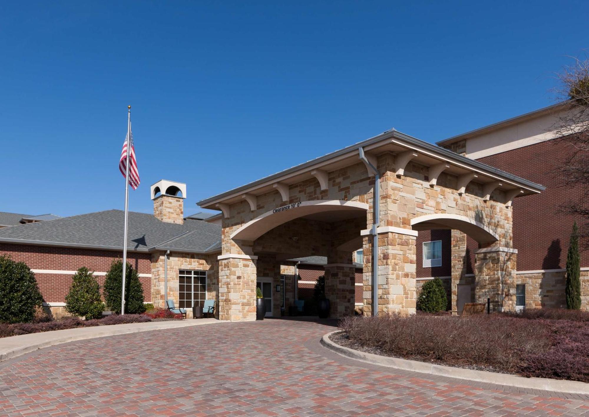Homewood Suites Denton Exteriér fotografie
