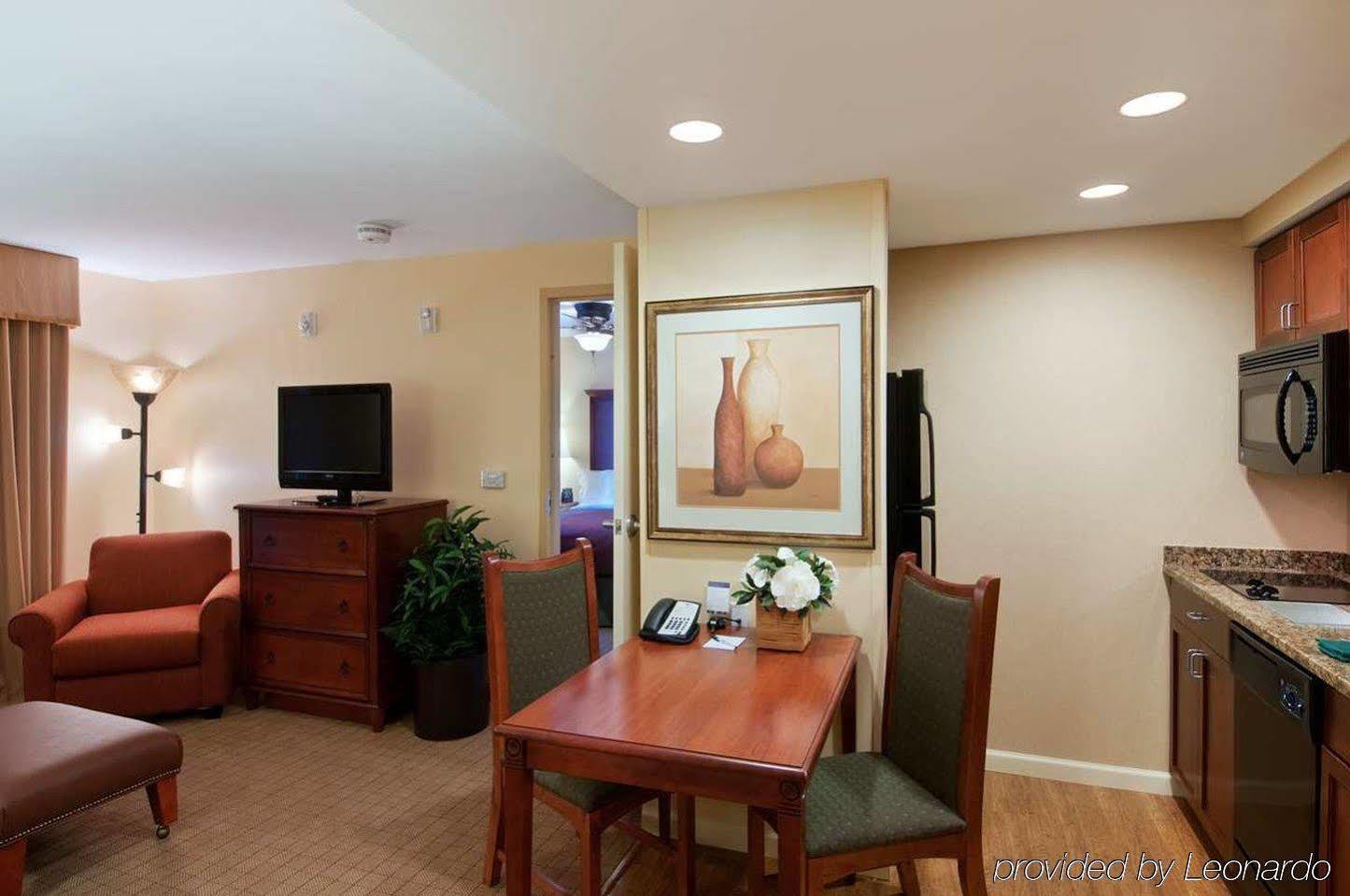 Homewood Suites Denton Pokoj fotografie